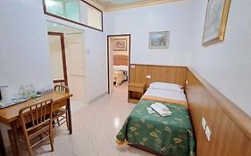 Nahid Accommodation